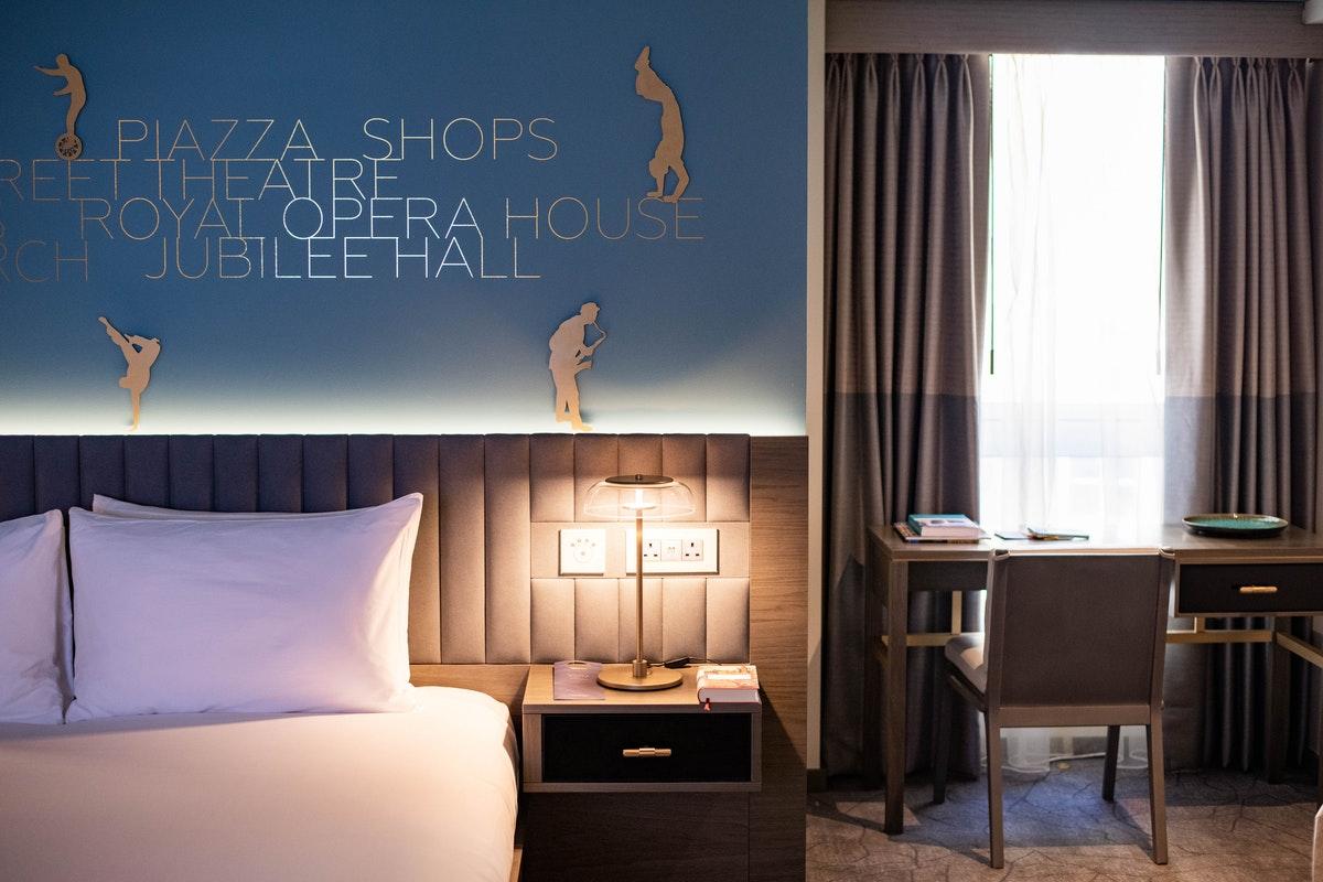 Middle Eight - Covent Garden - Preferred Hotels And Resorts 런던 외부 사진 Deluxe Room